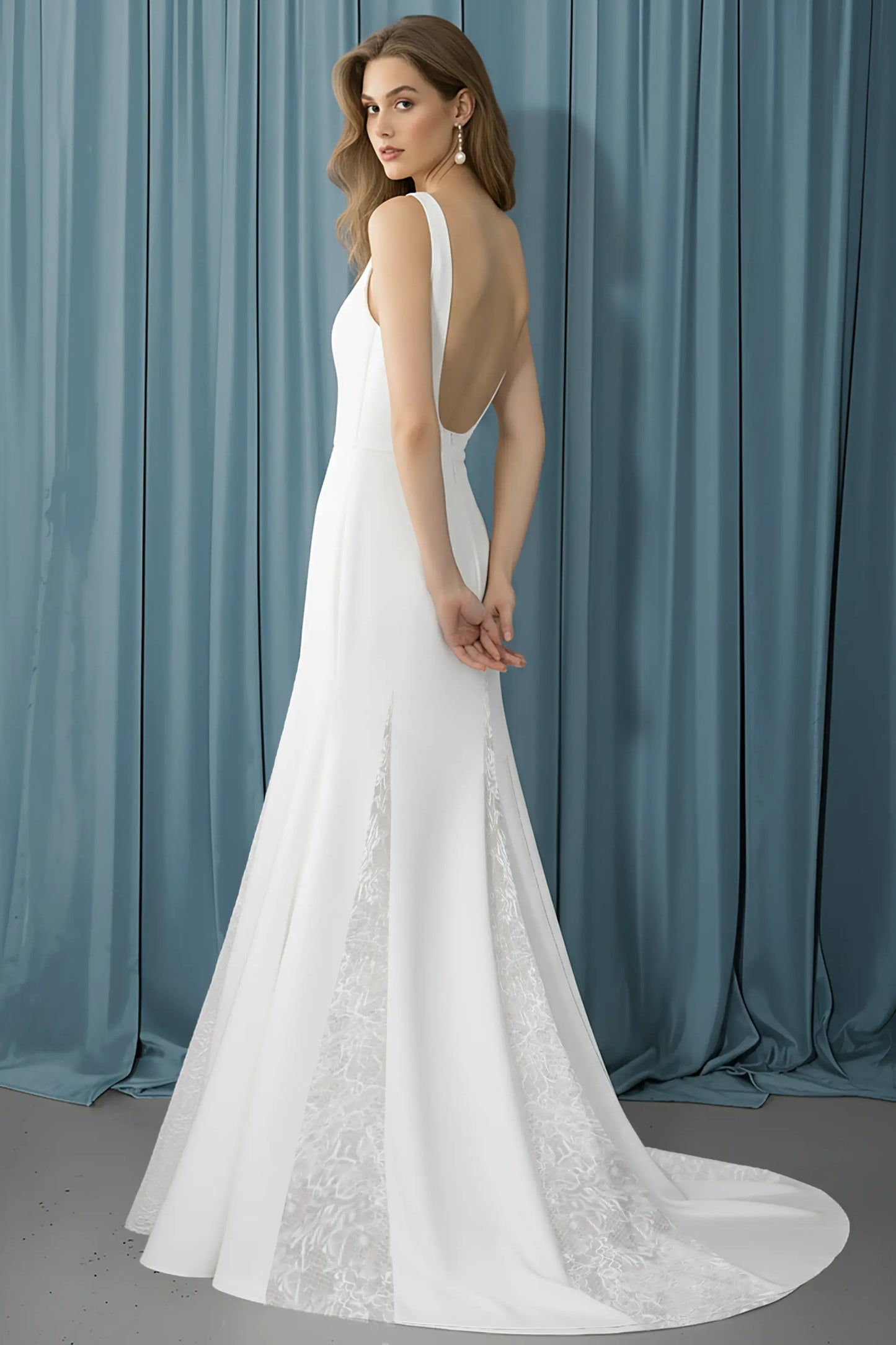 Deep V + A-Line W/ Godets