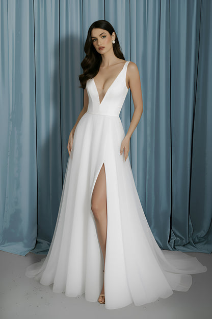 Deep V + A-Line With Slit